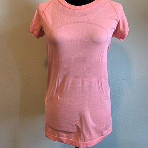 Lululemon Swiftly Tech Short Sleeve Crew
